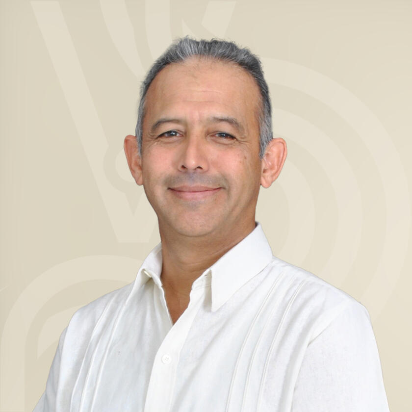 Dr. Miguel Ochoa Quevedo